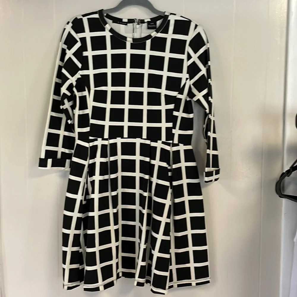 K. By Kersh Retro style Black & White Dress - Picture 2 of 8